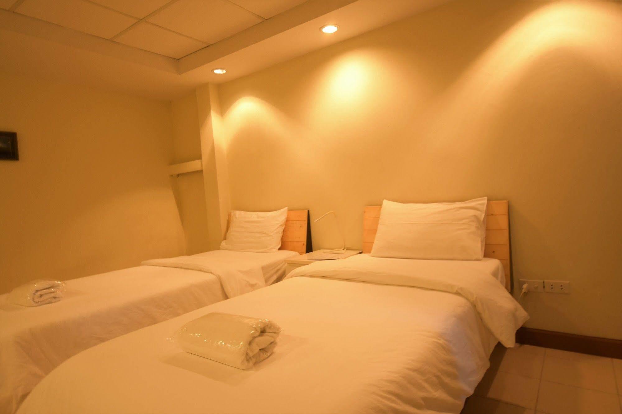 Room At Prachachuen Nonthaburi Zewnętrze zdjęcie