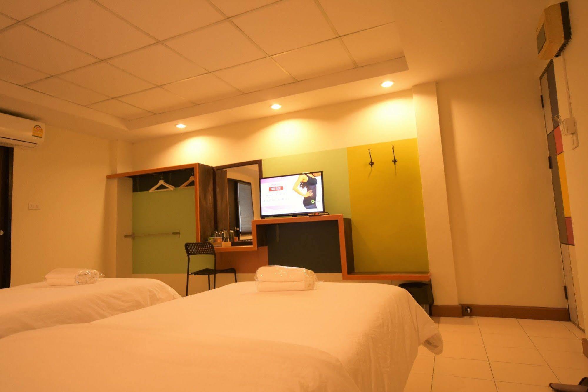 Room At Prachachuen Nonthaburi Zewnętrze zdjęcie
